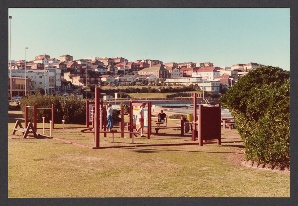 Bondi Park, Strengthening court area at Bondi.