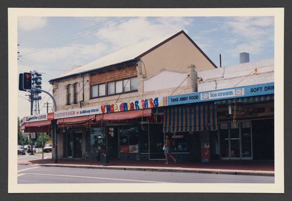 Corner of Bronte Road and Victoria Street, 238 - 240 Bronte Road.