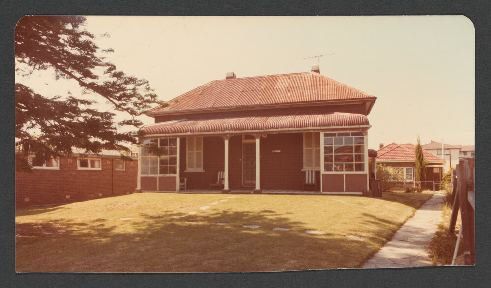 57 O'Brien Street, Bondi. " Arcadia "