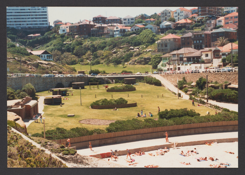 Tamarama Park, looking to Fletchers Glen