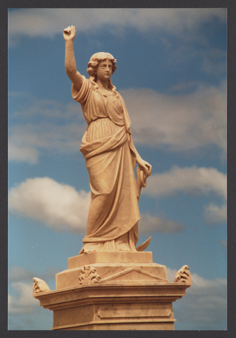 Female figure with Anchor, point up
