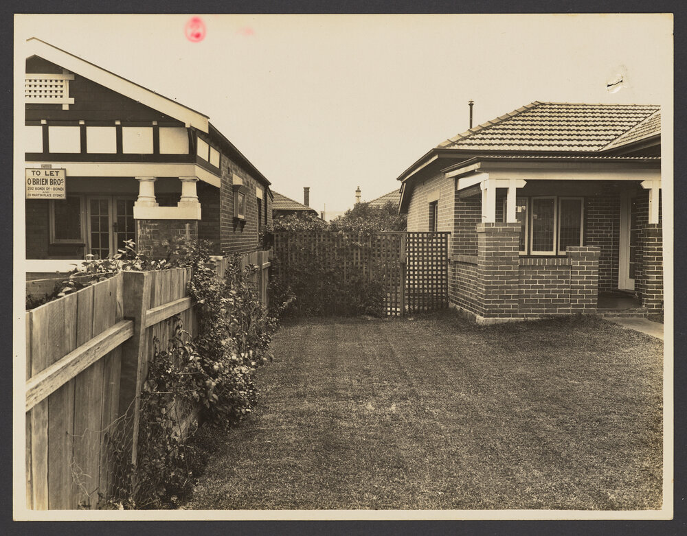 Shows No.'s 6 and 8, Roe Street, before work commenced looking north