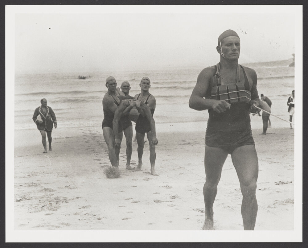 North Bondi S.L.S.C. , Lifesaver Rescue and resusitation team.