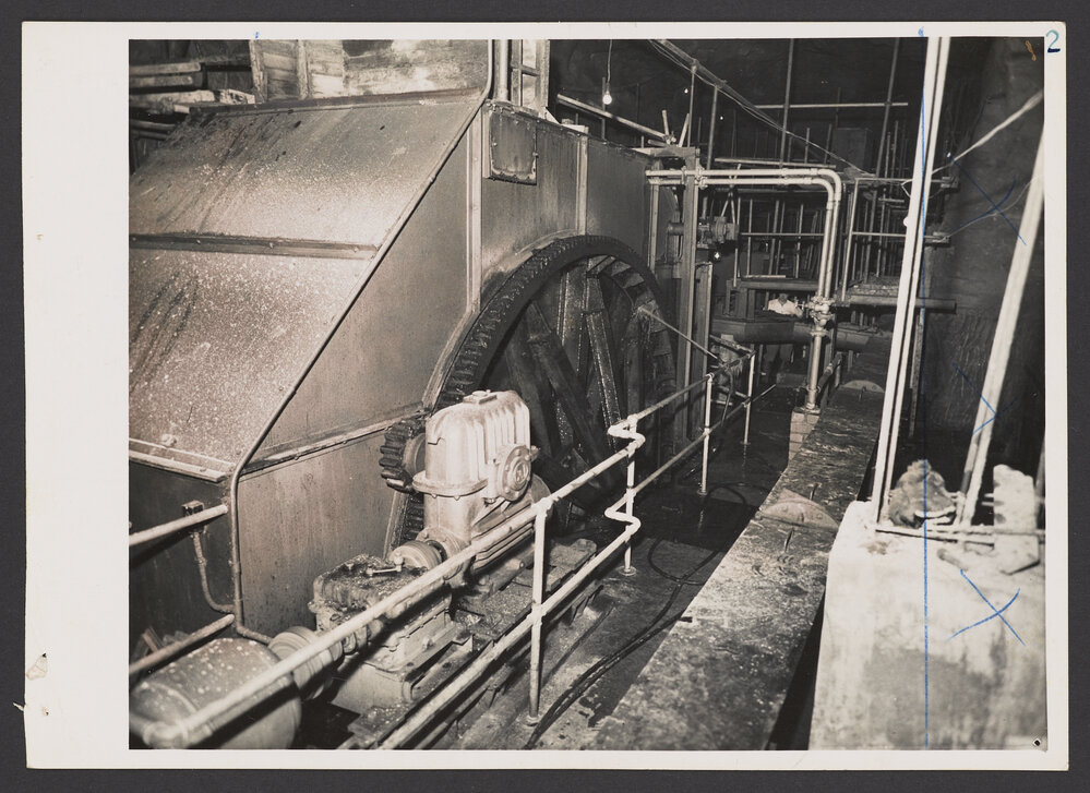 Bondi - Sewage treatment works, Bondi outfall sewage treatment plant No. 2, Screen drum