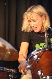 Lindy Morrison