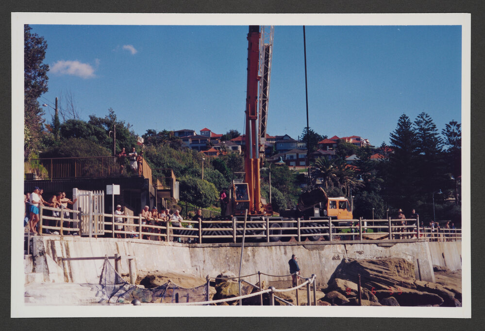 Bronte Baths, Removal of rocks