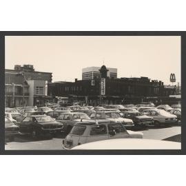 Pizza Hut, Newland Street, Bondi Junction, corner Spring St.