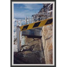 Bronte Baths, Removal of rocks