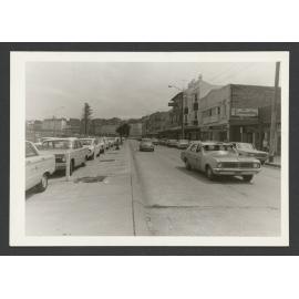 Campbell Parade, Bondi Beach. The Cosmopolitan Inn, on right.