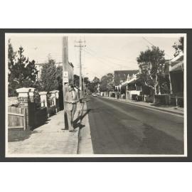 Henrietta Street, Waverley, looking south. Alderman Ray Collins, Mayor of Waverley.
