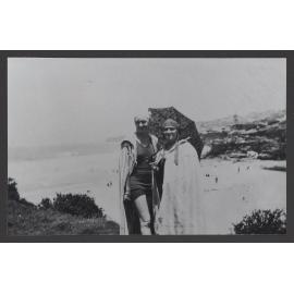 Female bathers at Tamarama, Thelma Grogan