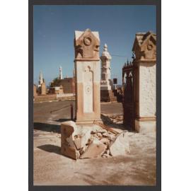 Damaged main entrance gates to Waverley Cemetery