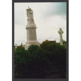 Grave of Larry Foley, boxing champion.
