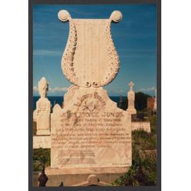 Grave of John Pryce Jones, Military Bandsman