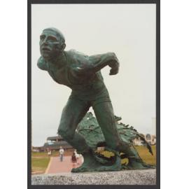 Surf Life Saver statue, Bondi beach, sculpture of Surf Lifesaver