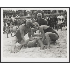 North Bondi S.L.S.C. , Rescue and resusitation team.