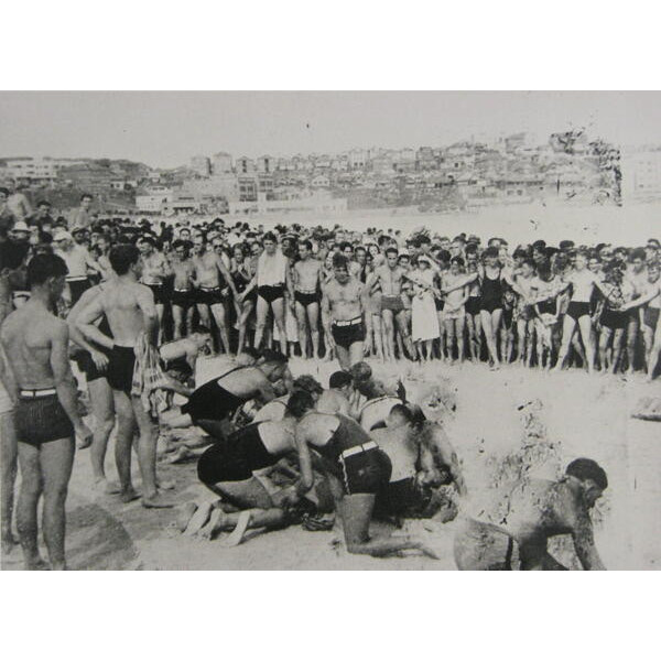 Black Sunday, Bondi Beach, 6 February 1938.
