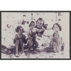 Bondi beach, Moseatt family, Norah and baby Kay, Joan & Lee