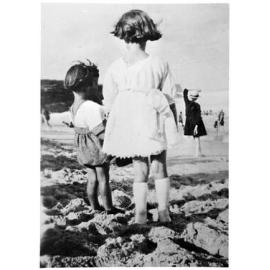 Bathers on Bronte Beach