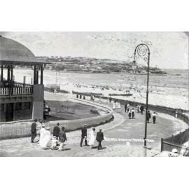 Beginning of tourism at Bondi