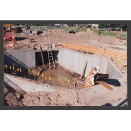 Bronte Park, Pollution Device 