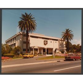 Waverley councils chambers, Bondi Road