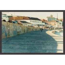 Bondi Pavilion and beach promenade.