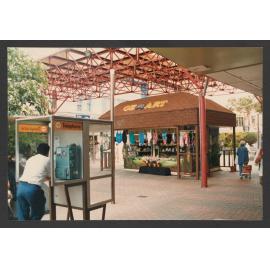 Oz Art stall in Oxford Mall, Bondi Junction.