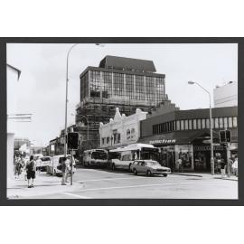 Bronte Road, looking south.